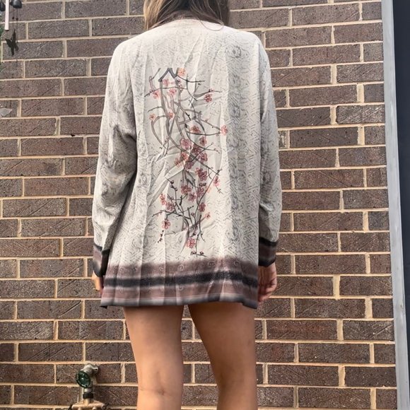 Chico's Design 100% Silk Tunic Top Asian Style Size 2 M/L - Picture 11 of 16